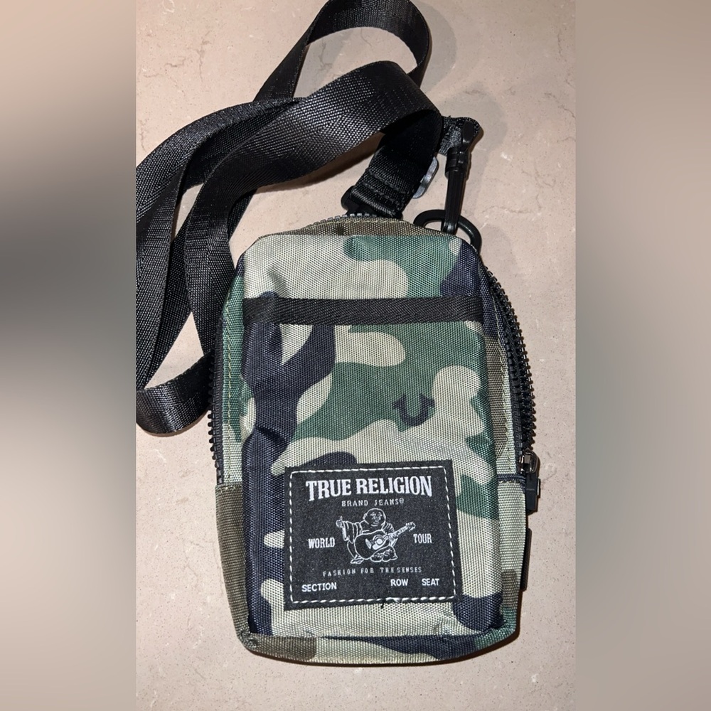 true religion crossbody bag camouflage green unisex adjustable strap